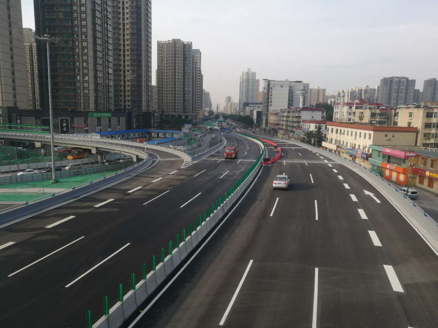 西安市不朽情缘建设有限公司
